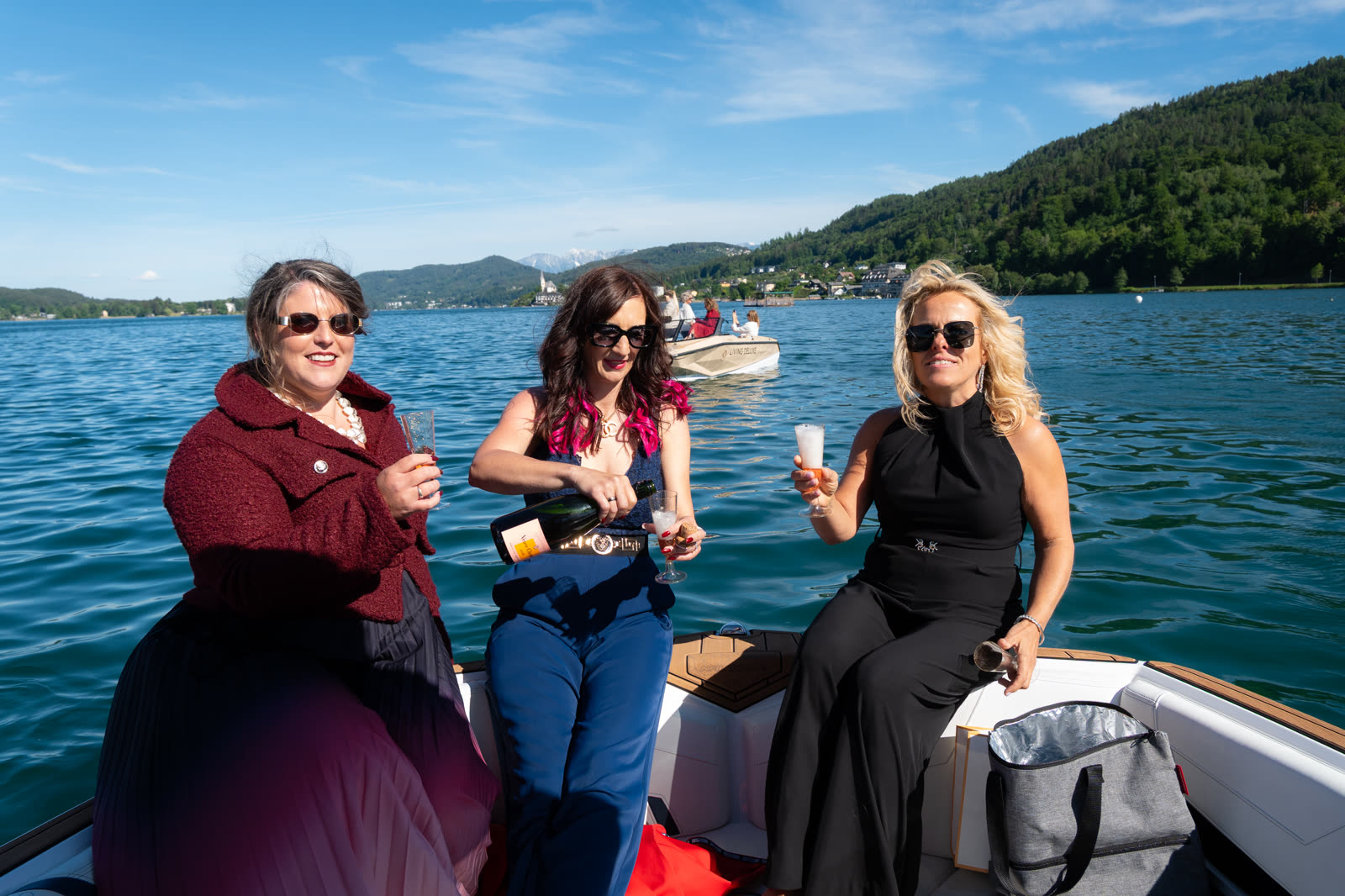 Champagner am Boot